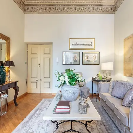 Casa San Giovanni, Romantic With View Over A Church Apartamento
