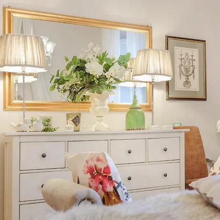 Casa San Giovanni, Romantic With View Over A Church Lucca